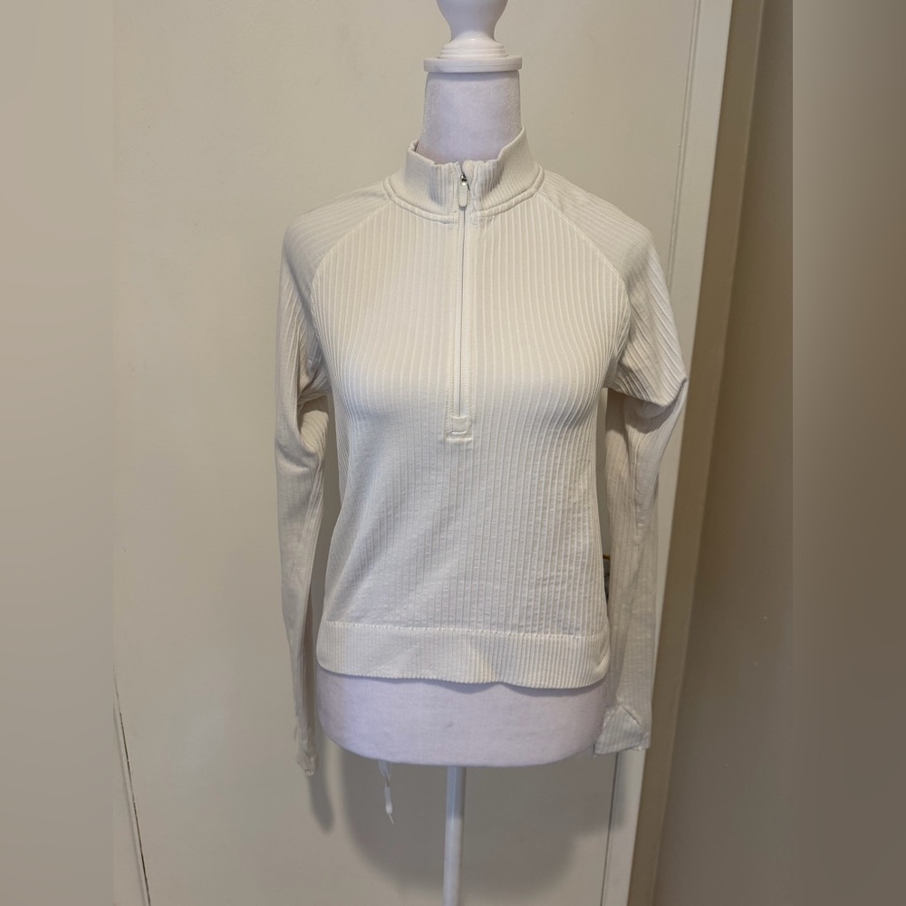 LuluLemon White Quarter Zip Long Sleeve Top